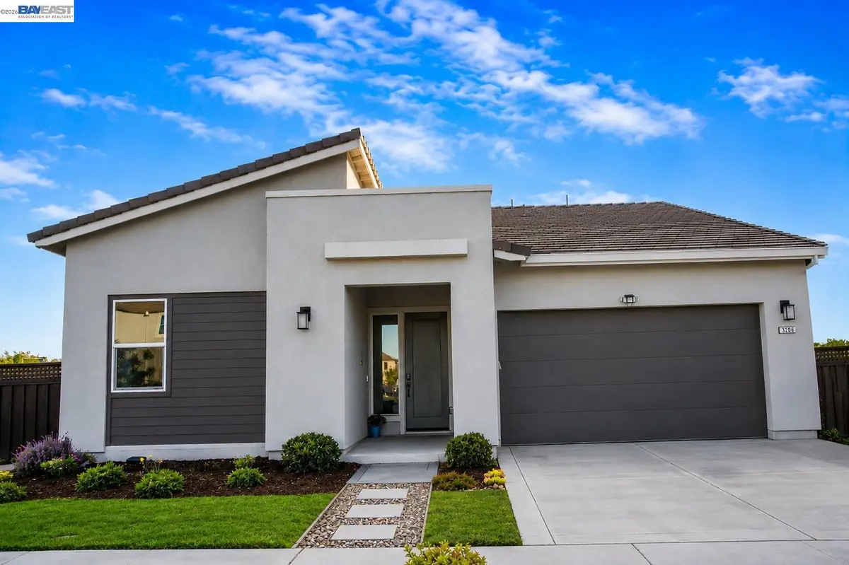 3206 Shrute Dr, Lathrop, CA 95330 - #1
