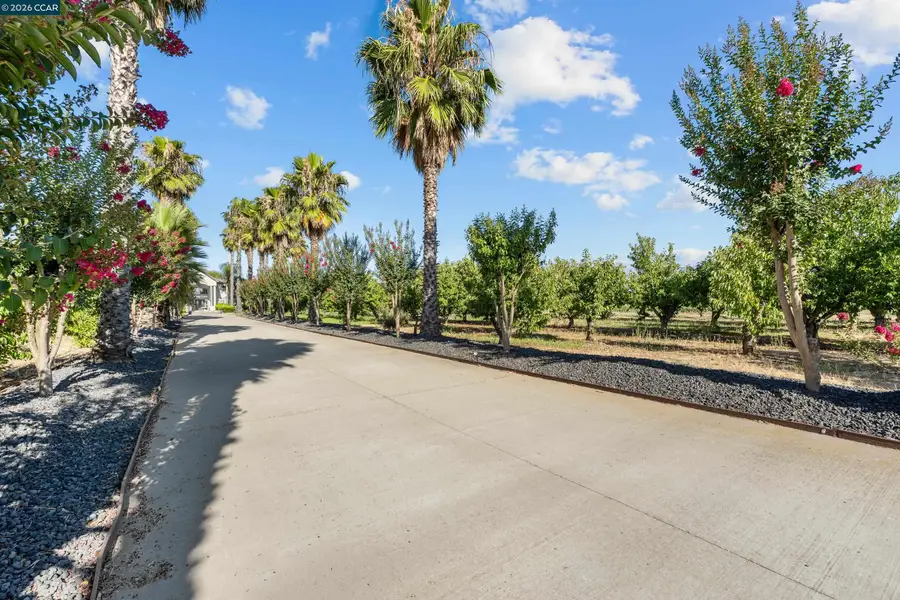 12732 N West Ln, Lodi, CA 95240 - #3