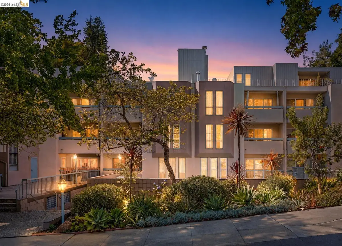 385 Jayne Ave #105, Oakland, CA 94610 - #1