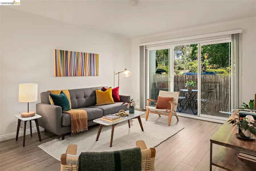 385 Jayne Ave #105, Oakland, CA 94610 - #2