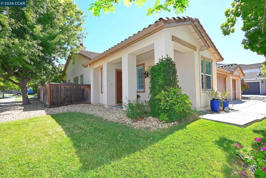 1725 Hazeltine Way, Fairfield, CA 94533 - #2