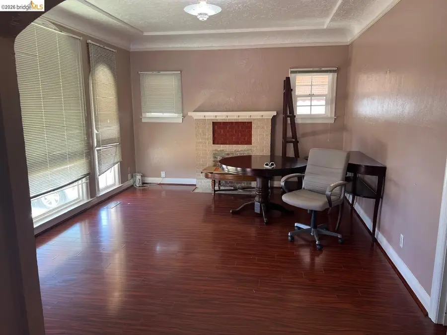 478 W 11th St, Pittsburg, CA 94565 - #3