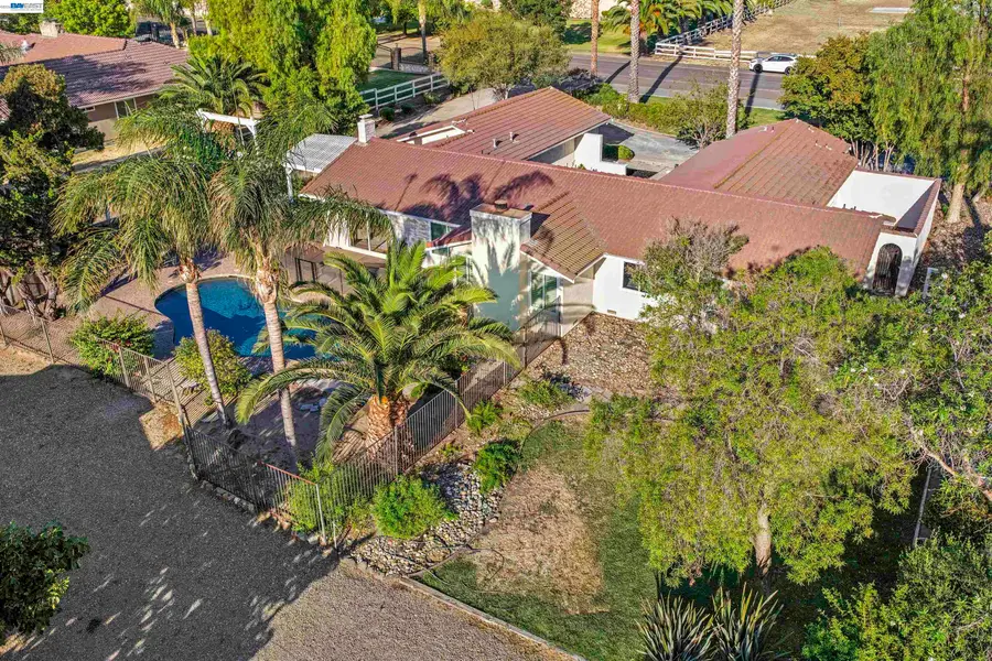 23110 Los Ranchos Dr, Tracy, CA 95304 - #3