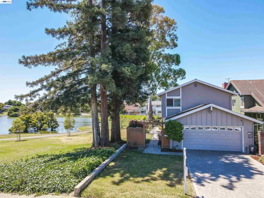 35791 Scarborough Dr, Newark, CA 94560 - #3