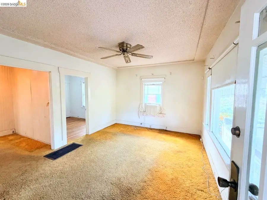 3524 Wisconsin St, Oakland, CA 94619 - #3