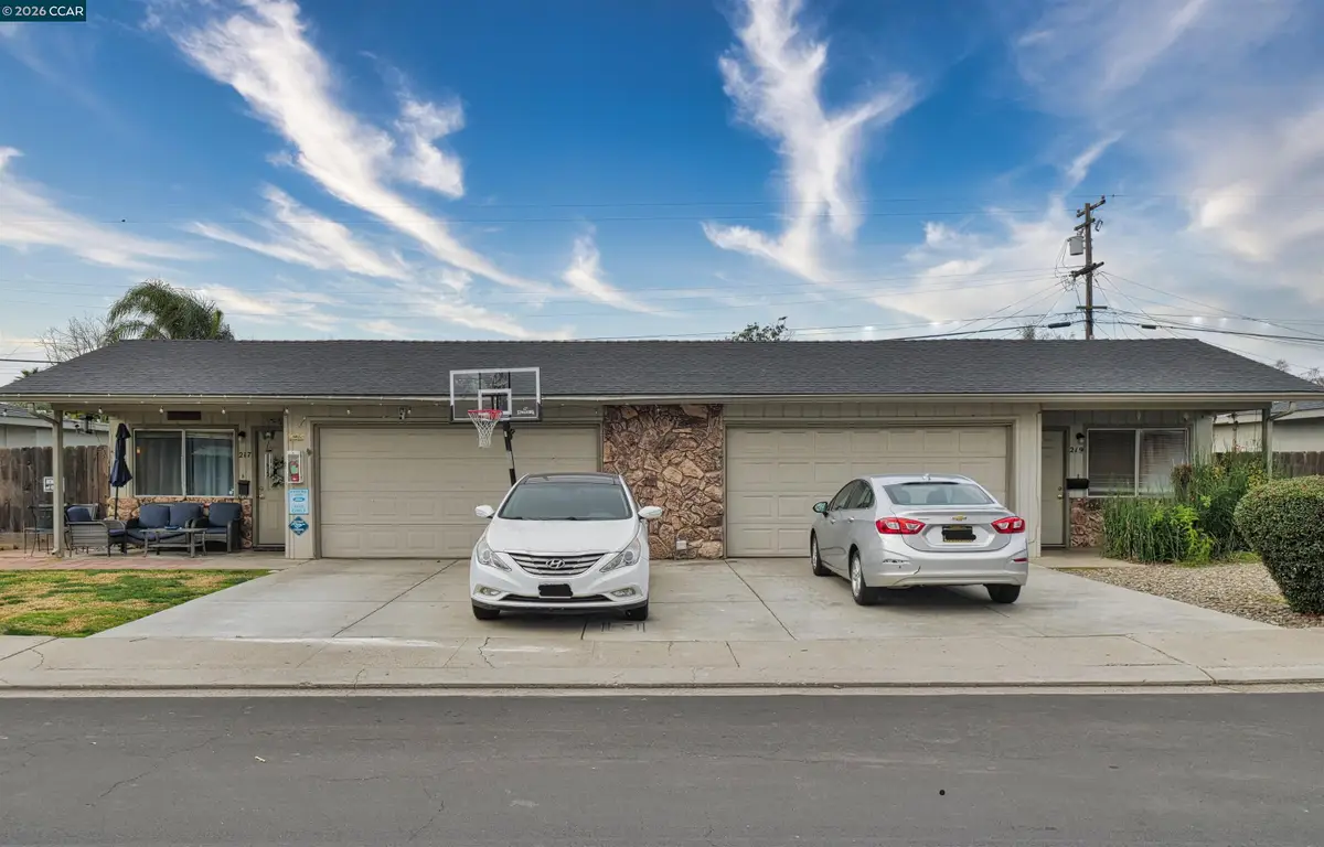 219 Kingston Lane, Modesto, CA 95354 - #1