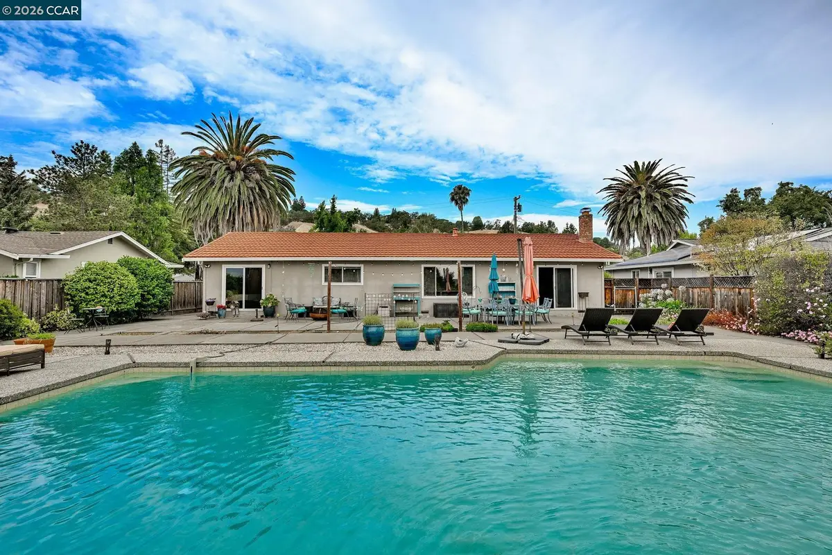 341 Twinview Dr, Pleasant Hill, CA 94523 - #1