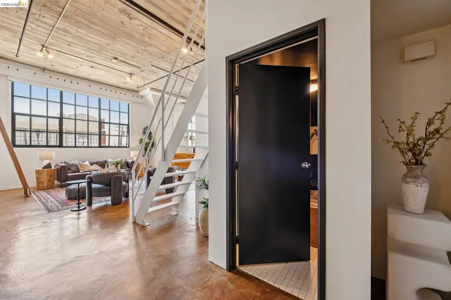 247 4th St #301, Oakland, CA 94607 - #3