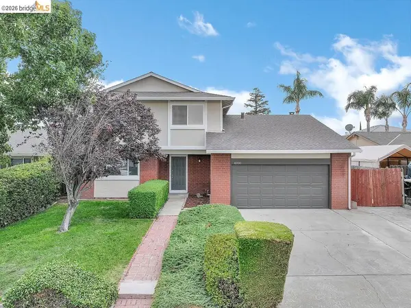 4900 Burgundy Dr, Oakley, CA 94561