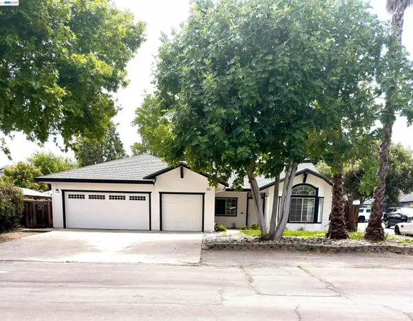 3427 Sanford St, Concord, CA 94520