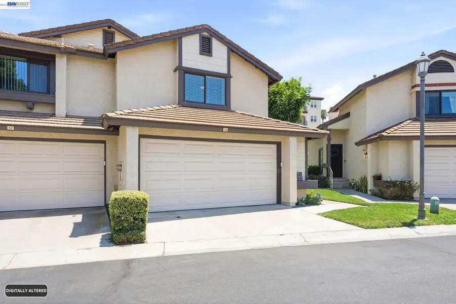 5050 Canyon Crest #18, Riverside, CA 92507 - #2