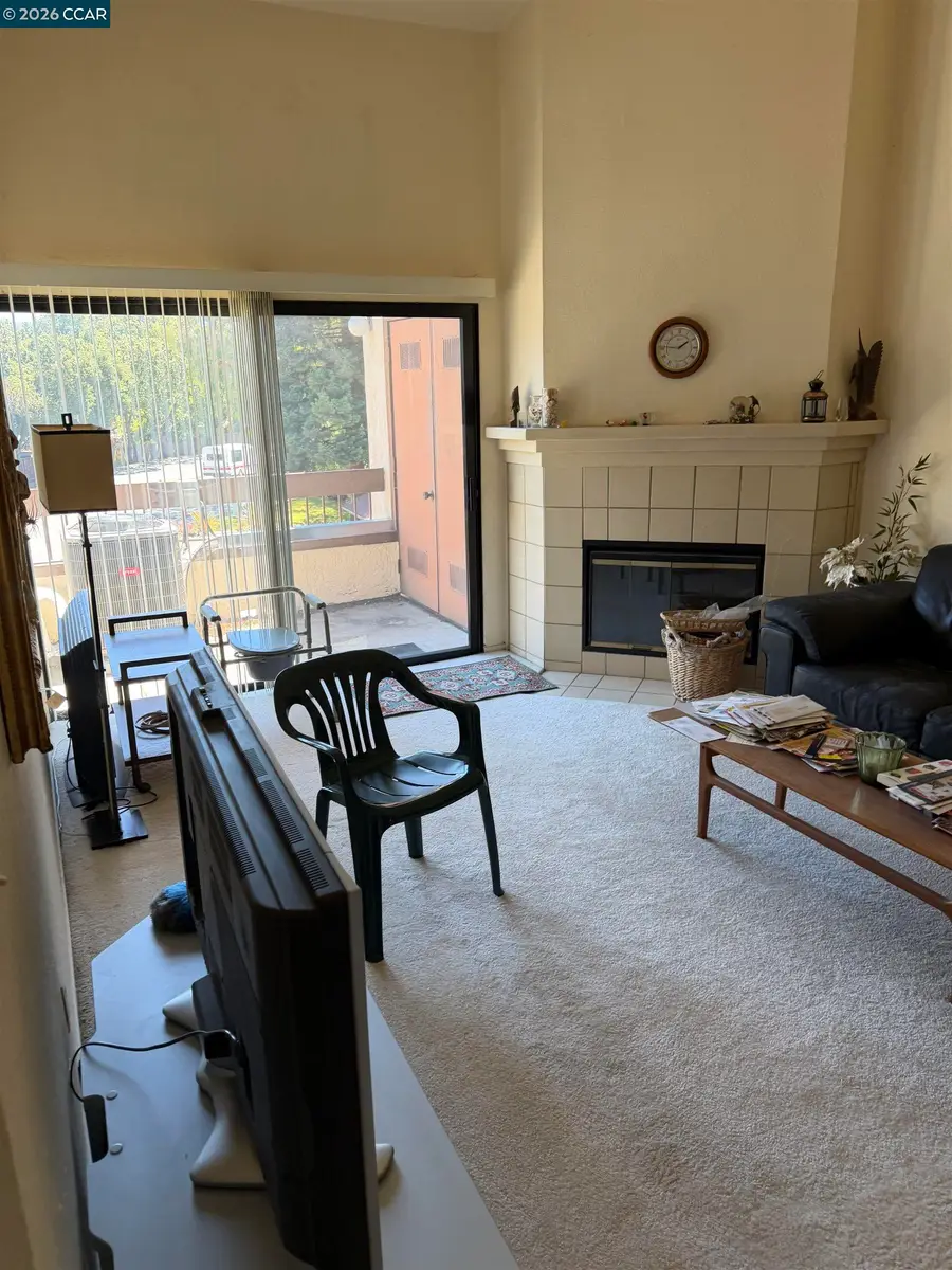 836 N Villa Way, Walnut Creek, CA 94595 - #2