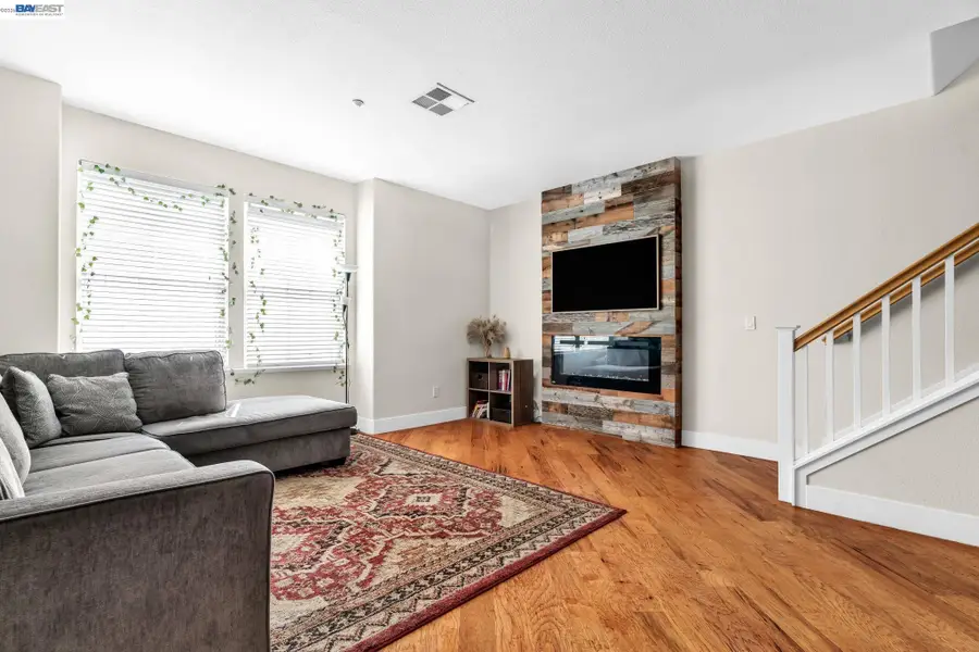 6003 Old Quarry Loop, Oakland, CA 94605 - #3