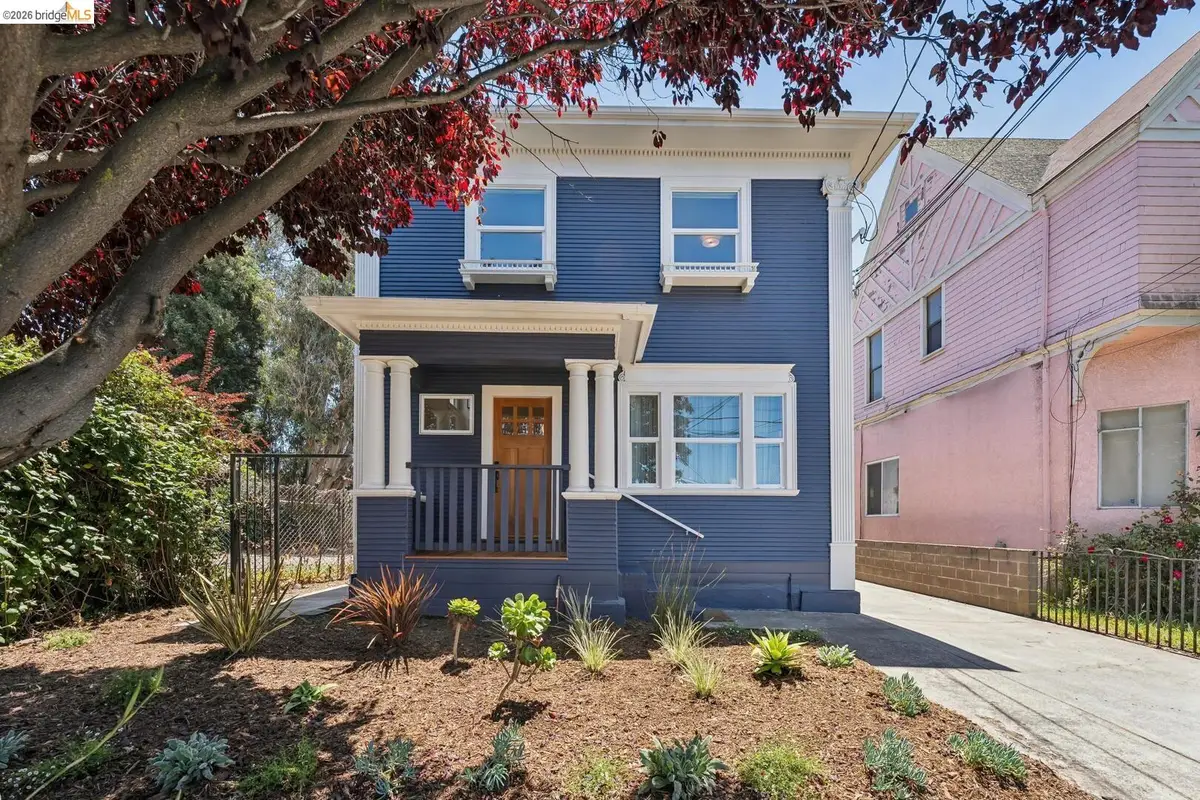 1075 53rd St, Oakland, CA 94608 - #1