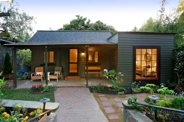 1101 Mountain Blvd, Oakland, CA 94611