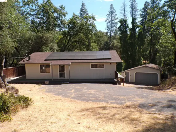 21921 El Oso Way, Sonora, CA 95370