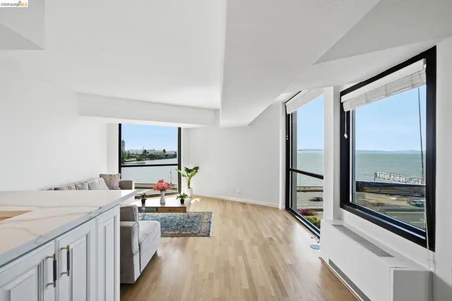 6363 Christie Ave #606, Emeryville, CA 94608 - #2