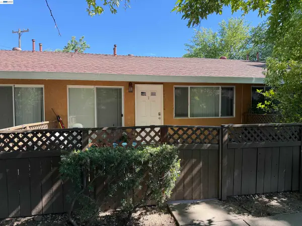 5020 Bremner Way #3, Sacramento, CA 95841