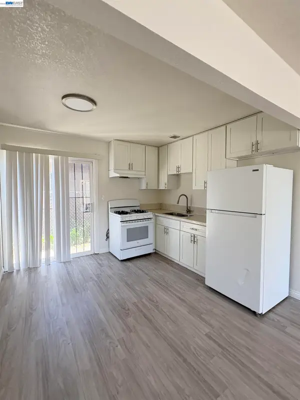 3718 45th Ave, Sacramento, CA 95824
