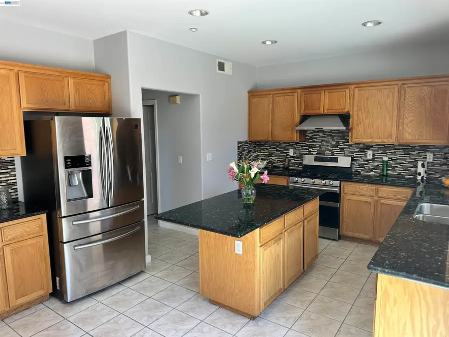 2484 Marshall Dr, Brentwood, CA 94513 - #3