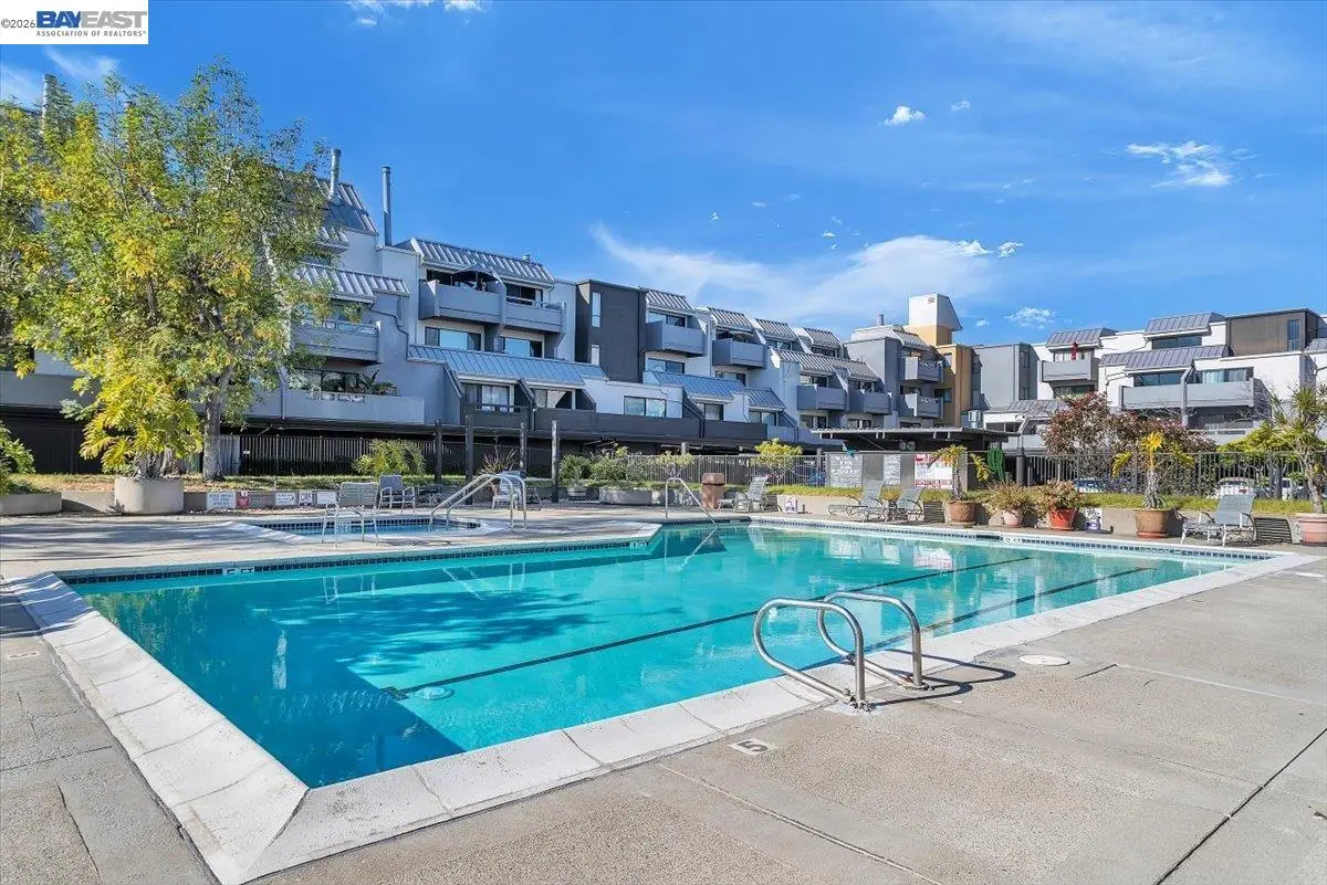 7 Embarcadero #312, Oakland, CA 94607 - #1