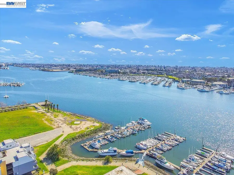 7 Embarcadero #312, Oakland, CA 94607 - #2