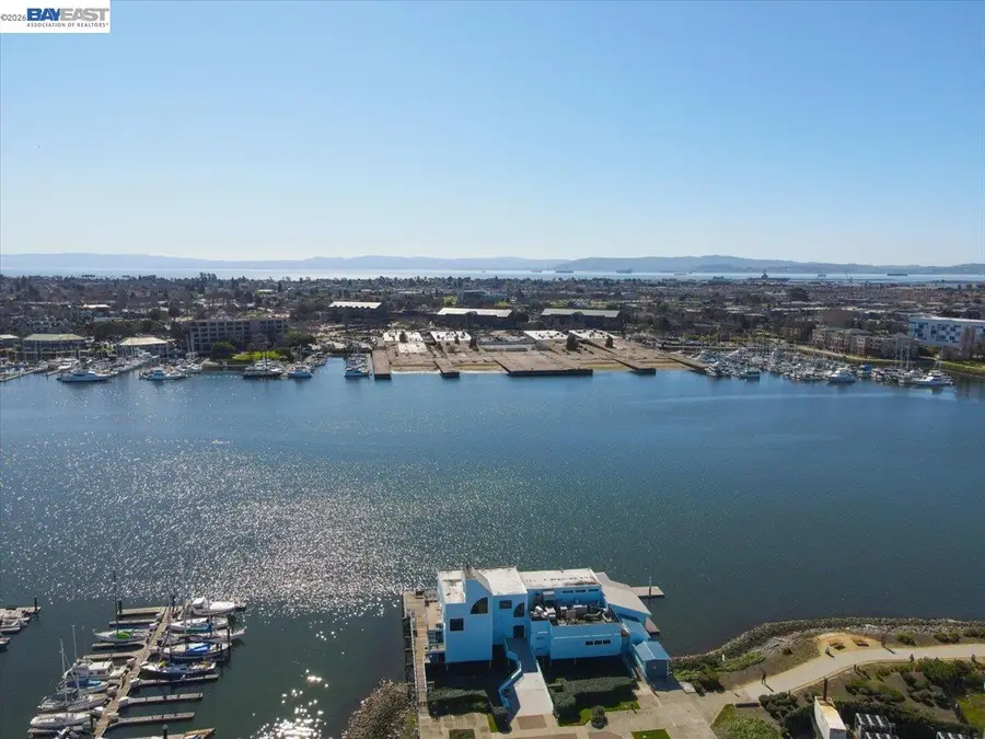 7 Embarcadero #312, Oakland, CA 94607 - #3