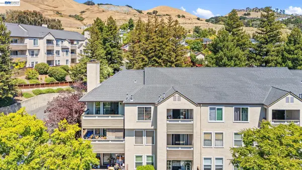 29588 Vanderbilt St #316, Hayward, CA 94544
