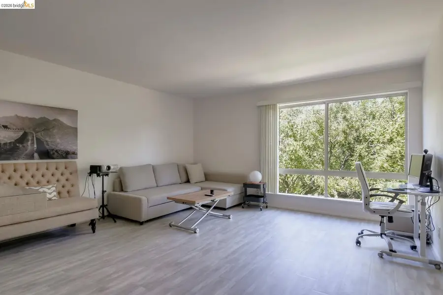 175 Red Rock Way #APT 209K, San Francisco, CA 94131 - #3