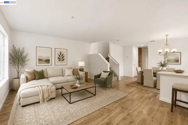 2215 Morningside Ct., Tracy, CA 95376