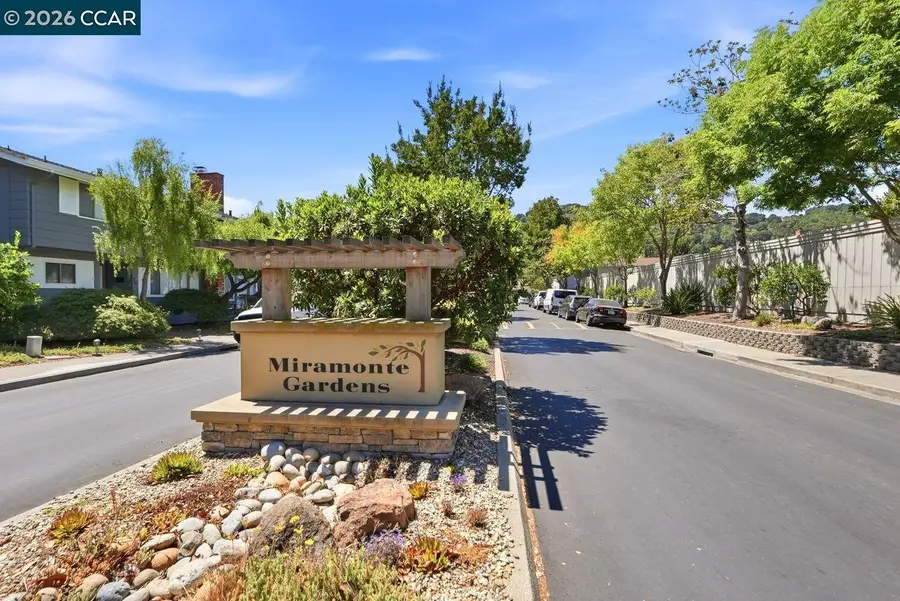 202 Miramonte Dr, Moraga, CA 94556 - #2