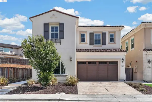 2782 Cathedral Rock Way, Dublin, CA 94568
