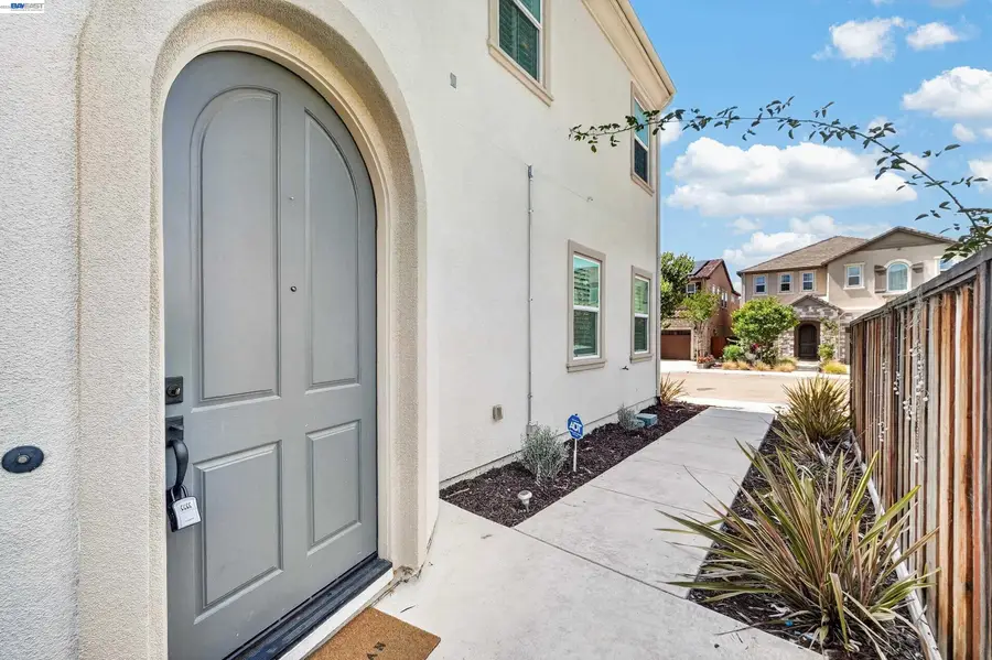 2782 Cathedral Rock Way, Dublin, CA 94568 - #2