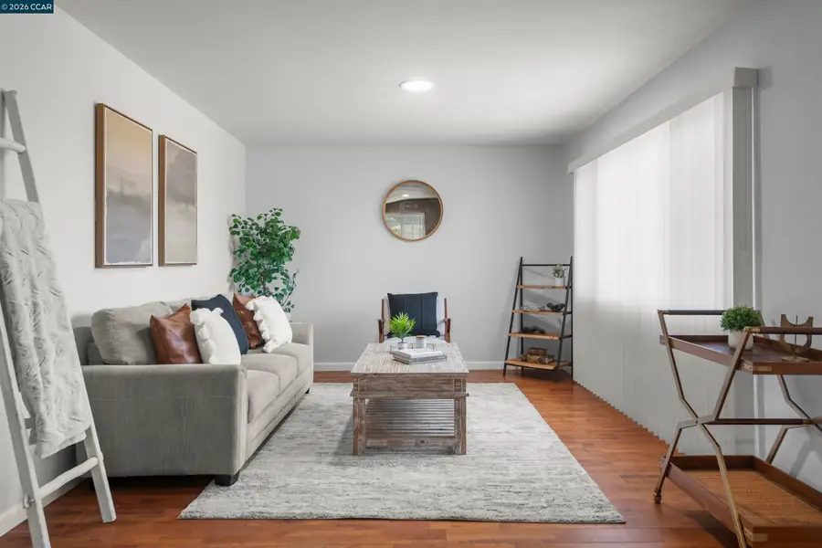 339 S 29th St, Richmond, CA 94804 - #3