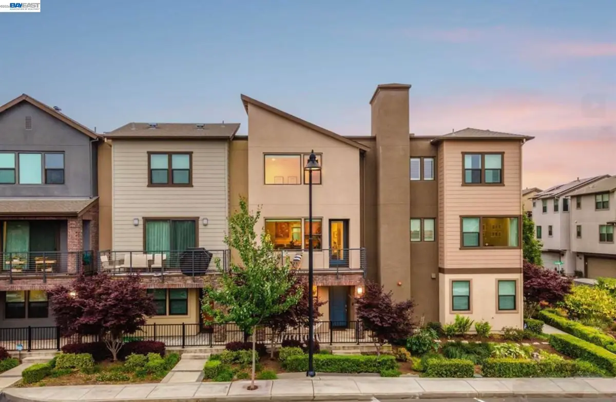 203 Burbank St, Hayward, CA 94541 - #1