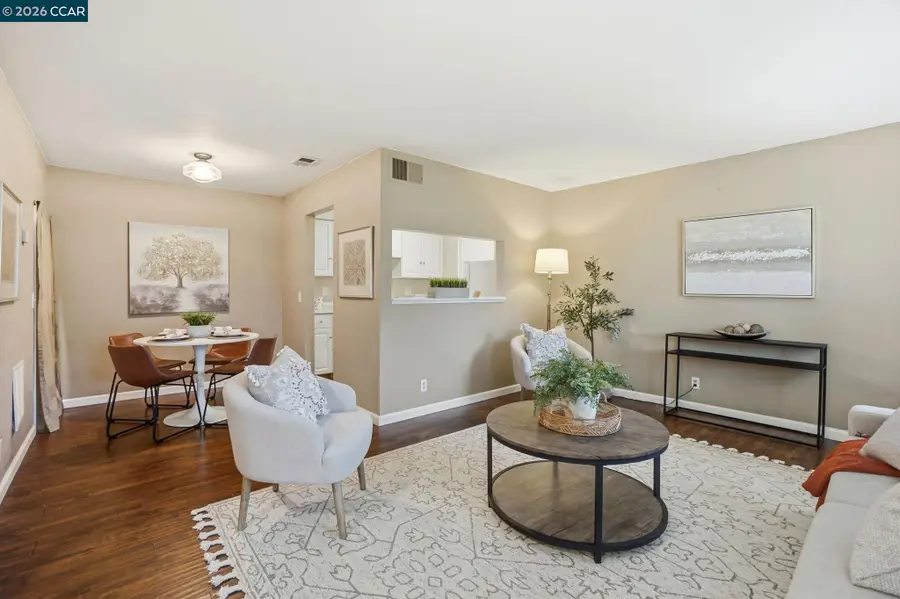 1045 Mohr Ln #B, Concord, CA 94518 - #2