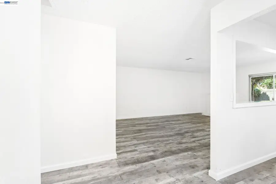 1247 Johnson Ct, Tracy, CA 95376 - #3