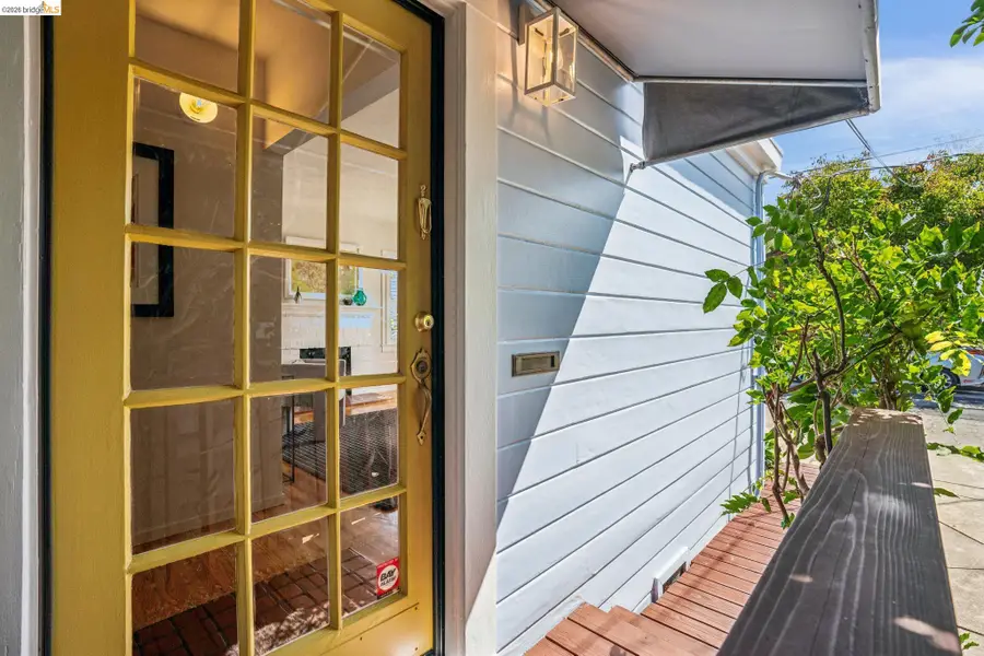 1204 Neilson St, Berkeley, CA 94706 - #2