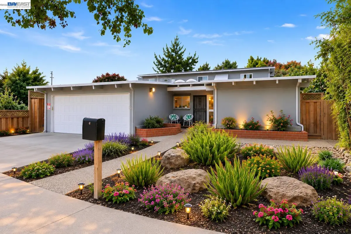 554 Beechmont Lane, Hayward, CA 94544 - #1