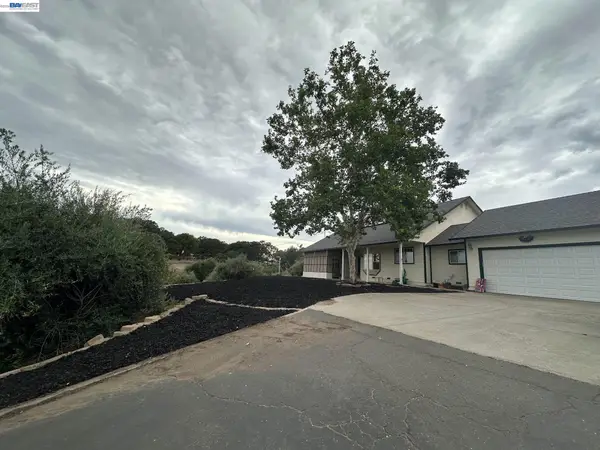 8060 Chardonnay Pl, Valley Springs, CA 95252