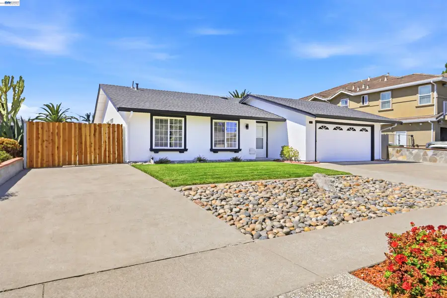 36571 Spruce St, Newark, CA 94560 - #2