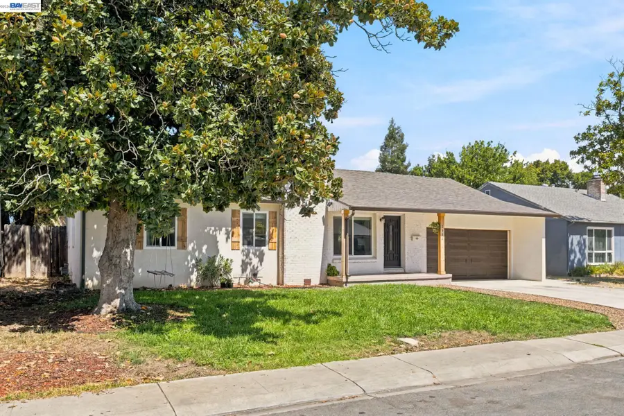 2351 W Euclid Ave, Stockton, CA 95204 - #3