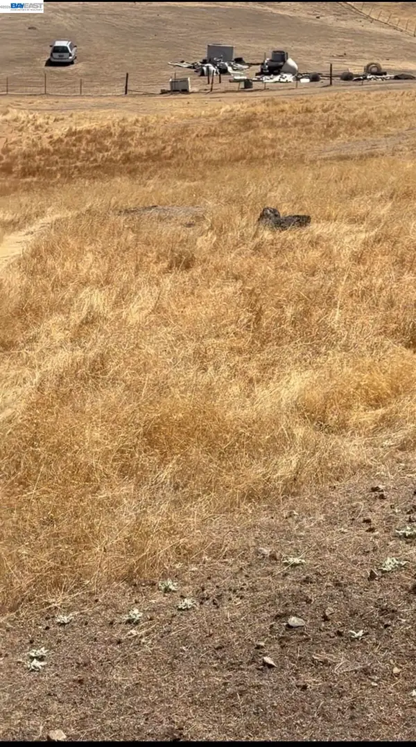 3967 Hill Rd, Lakeport, CA 95453