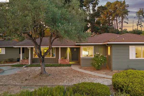 13474 Skyline Blvd, Oakland, CA 94619