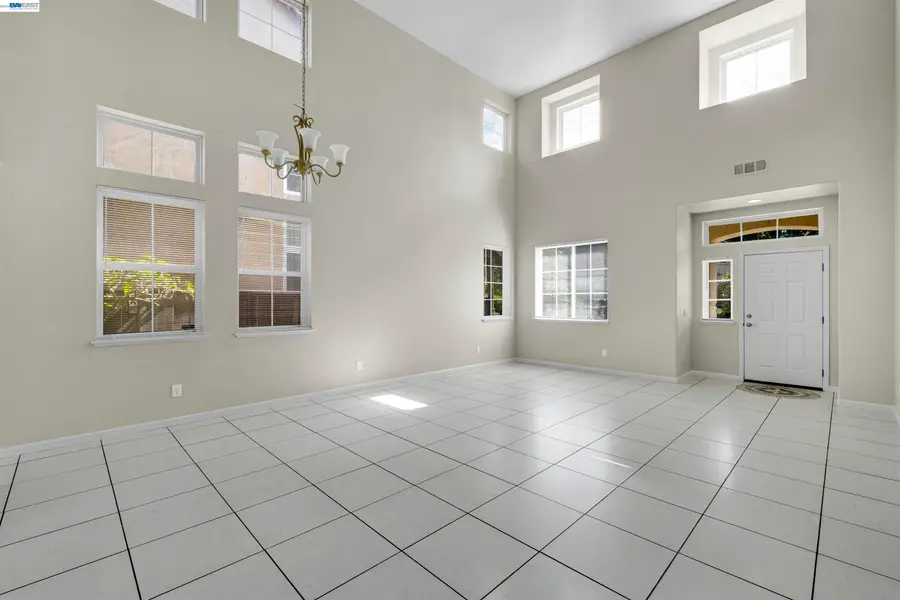 10324 Almanor Cir, Stockton, CA 95219 - #3