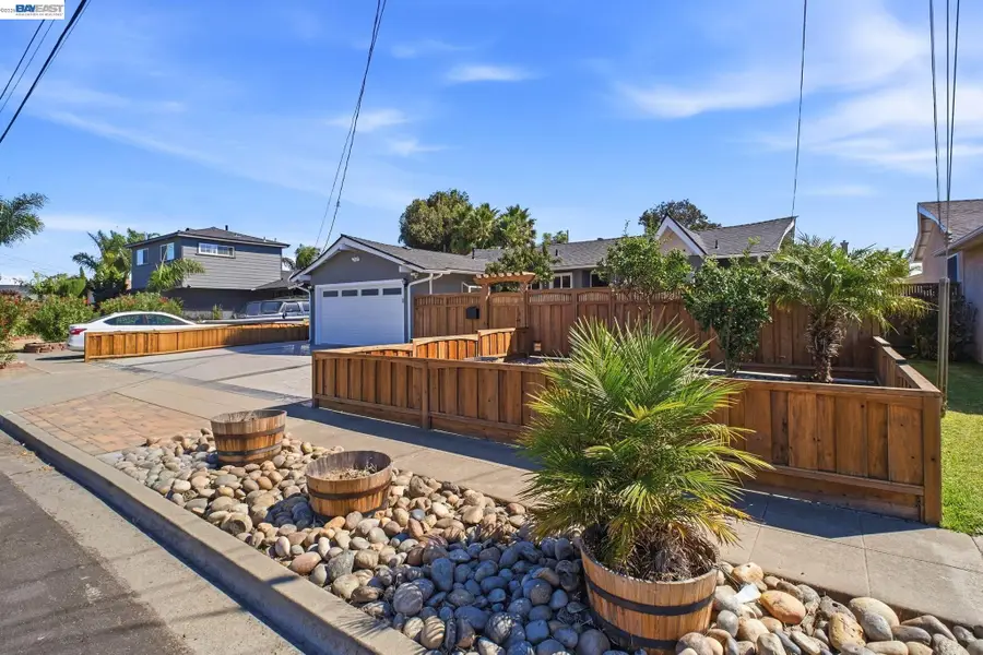 8278 Juniper Ave, Newark, CA 94560 - #2