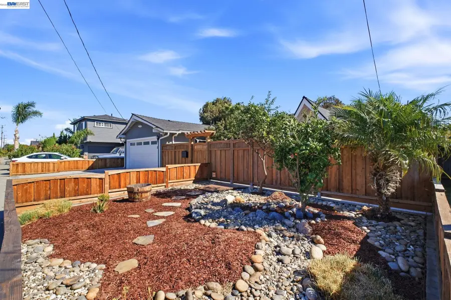 8278 Juniper Ave, Newark, CA 94560 - #3