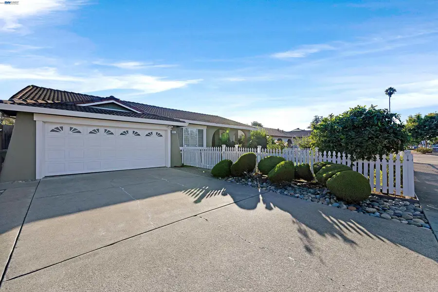 38351 Paseo Padre Pkwy, Fremont, CA 94536 - #2