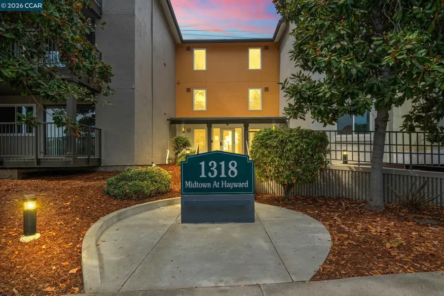 1318 B St #105, Hayward, CA 94541 - #3