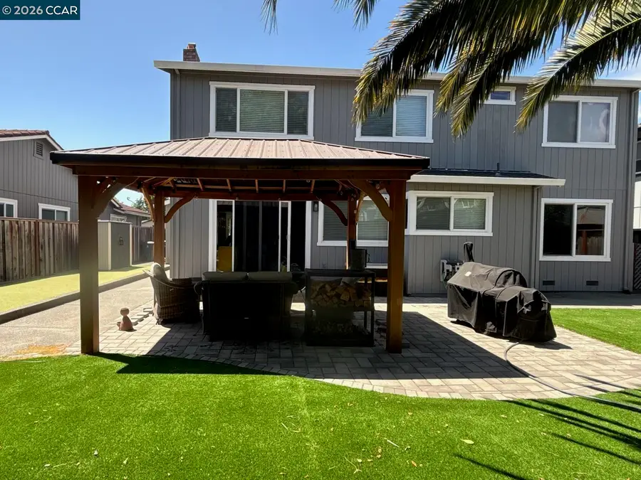 4480 Fuchsia Ave, Rohnert Park, CA 94928 - #3